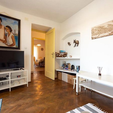 Apartment Julietta Rab Town Luaran gambar