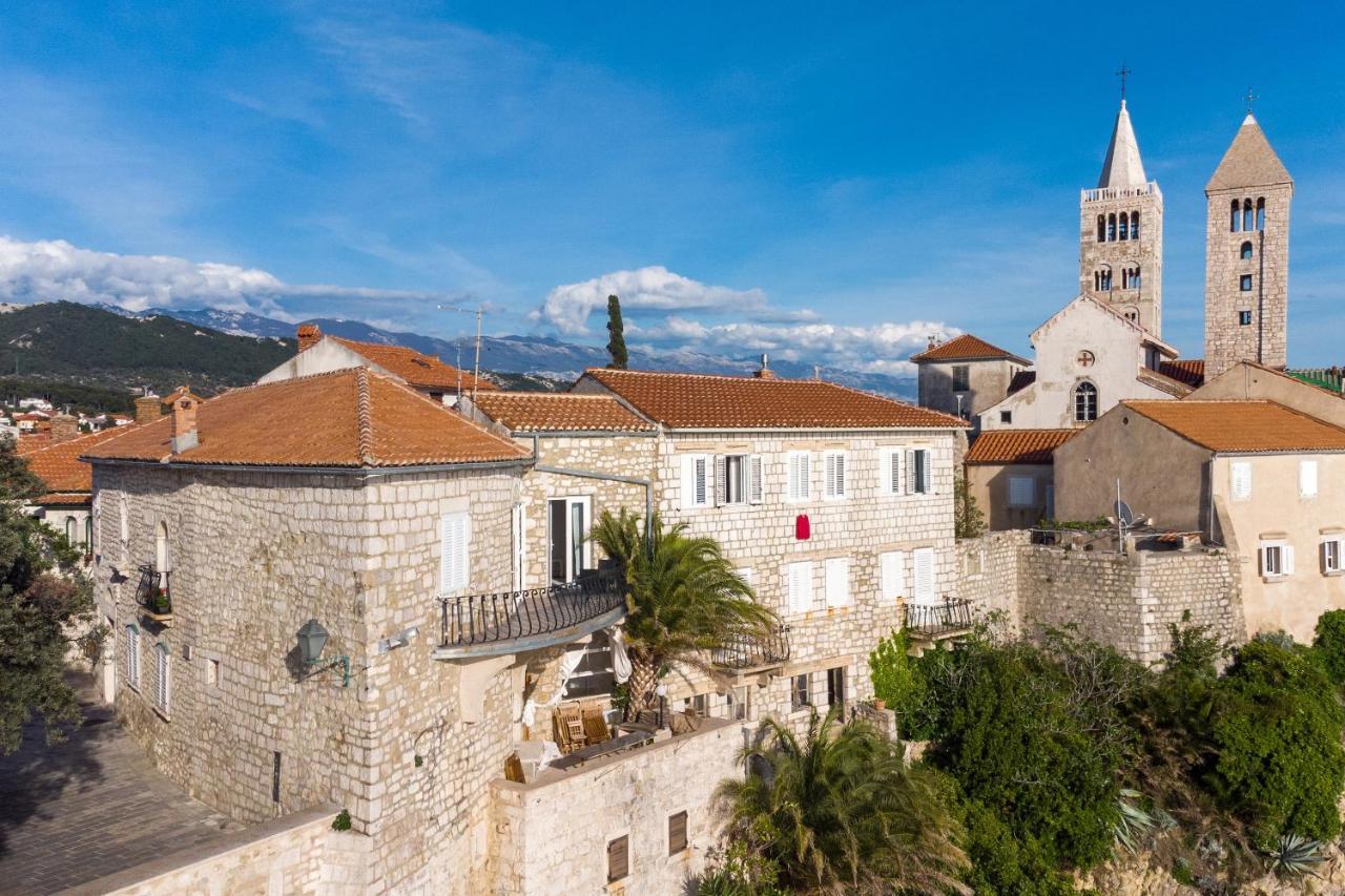 Apartment Julietta Rab Town Luaran gambar