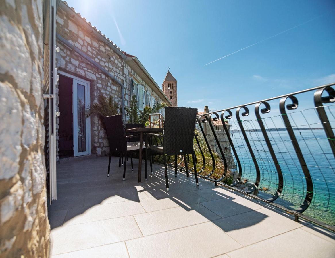 Apartment Julietta Rab Town Luaran gambar